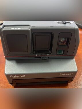 Polaroid Impulse 600 Series Vintage 1980s Instant Film  Grey Camera